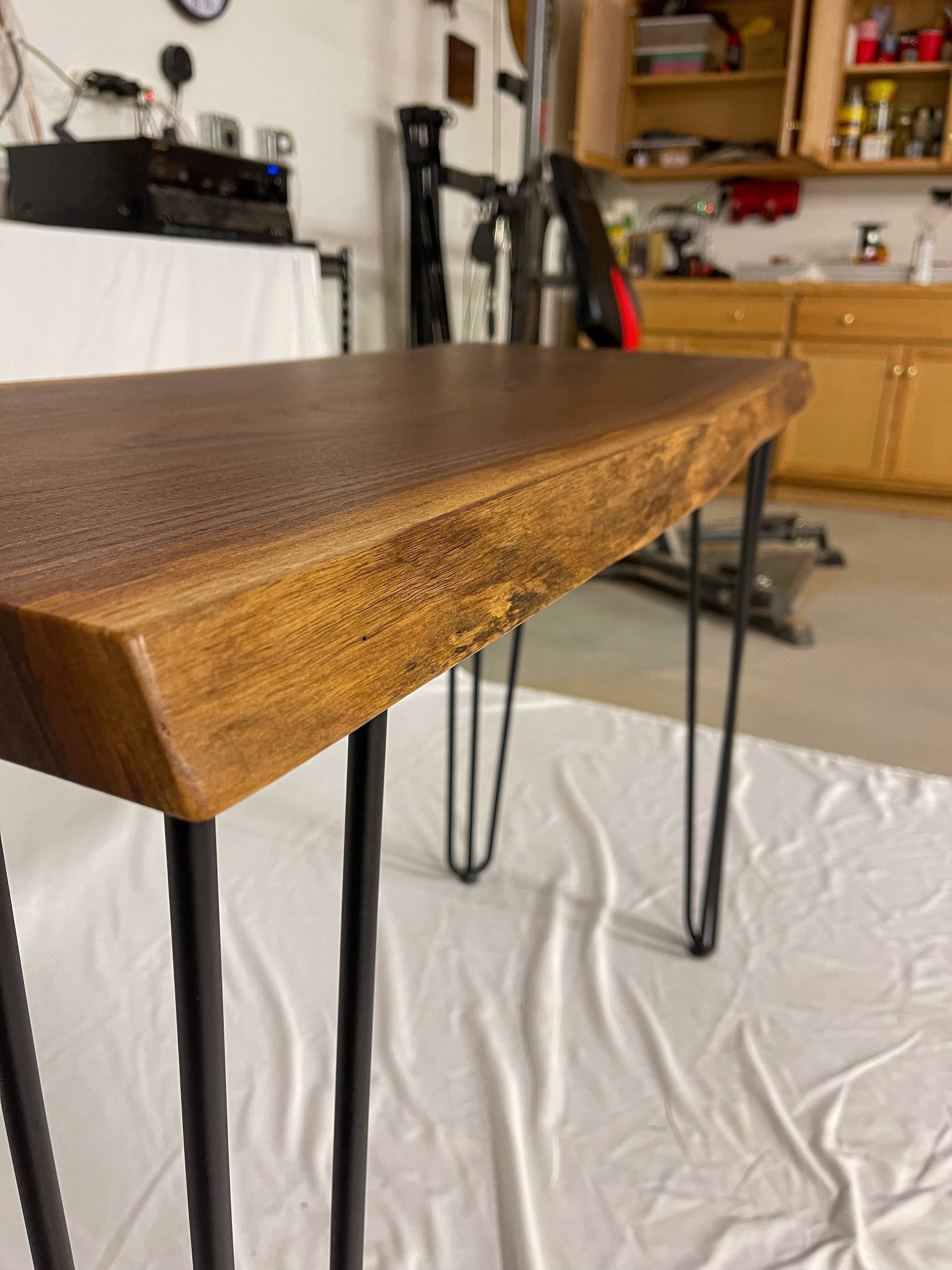 Console table - edge detail