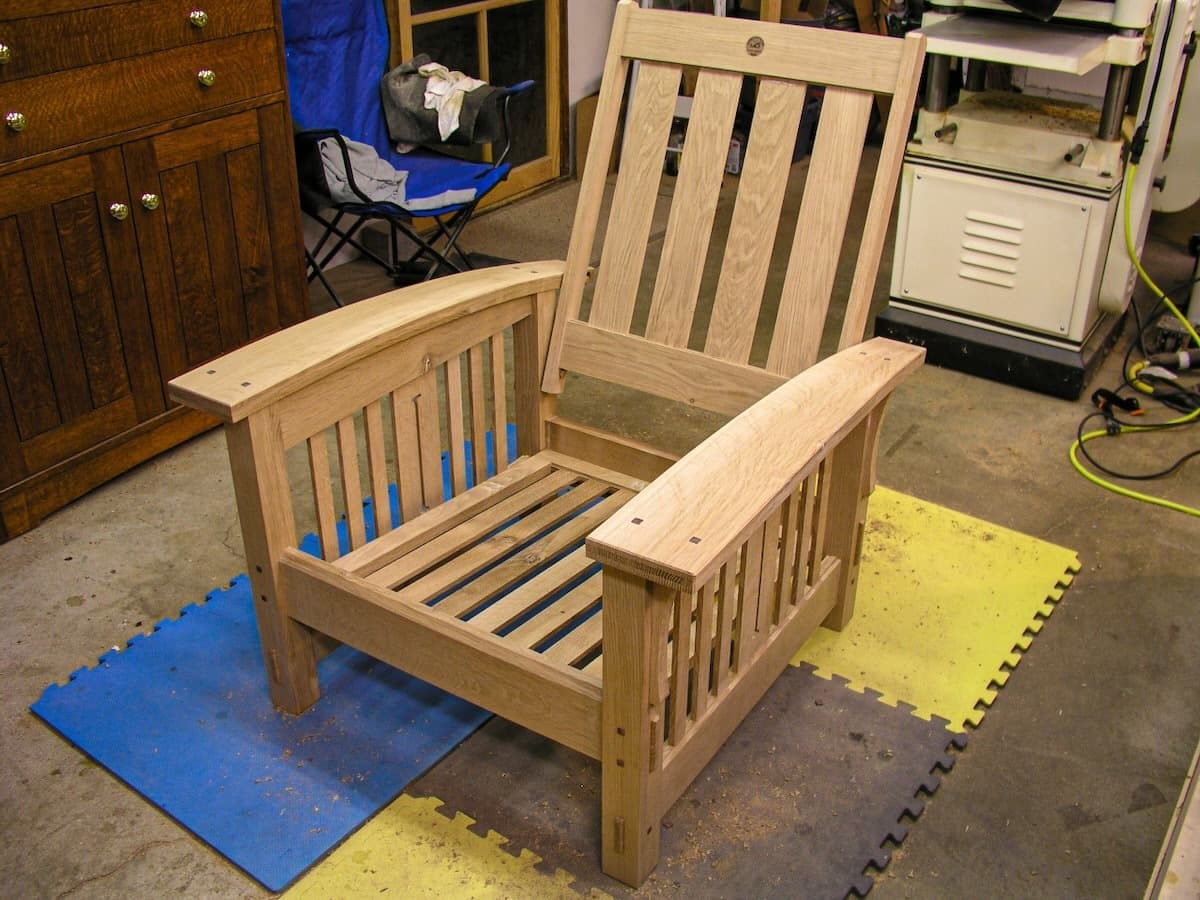 Morris chair - joint detail