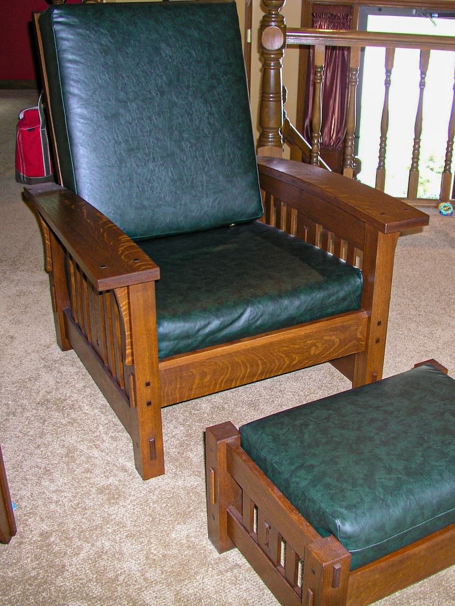 Morris chair and ottoman - full detail view