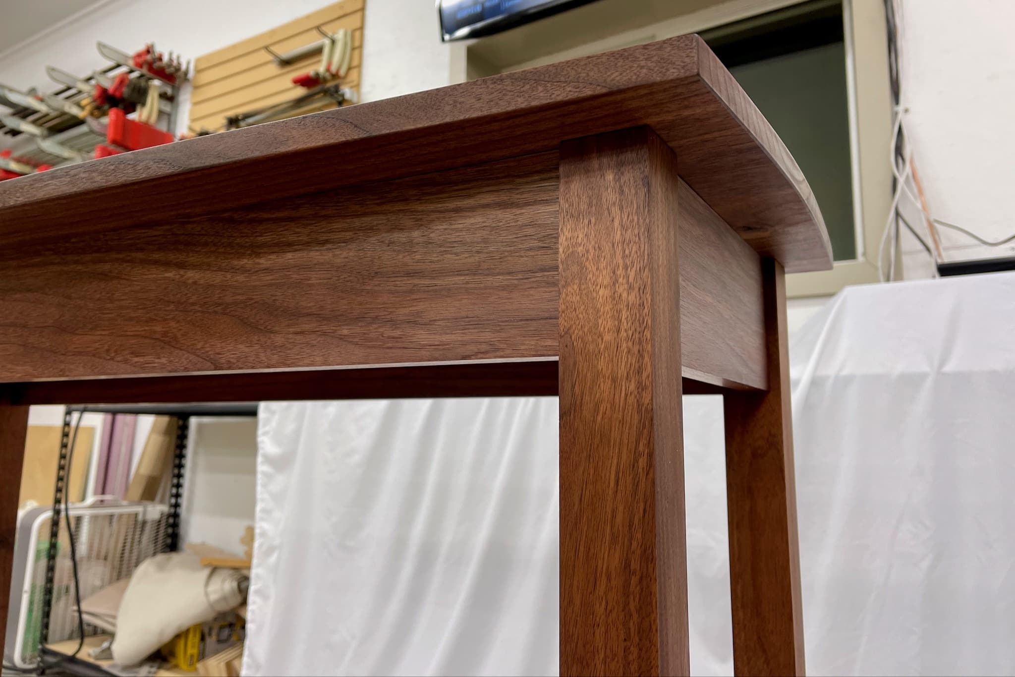 Walnut sofa table - shelf detail